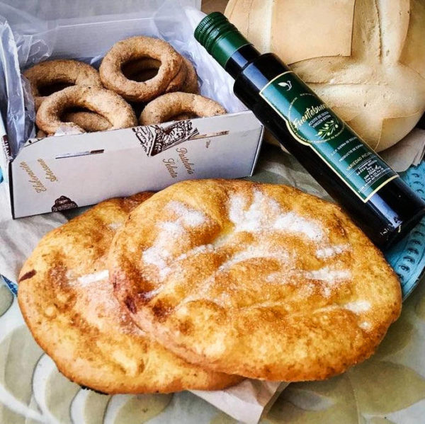 Torta de manteca horneada a leña Arroyo del Ojanco Jaén