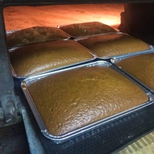 Bizcocho en horno de leña Panadería Almagro