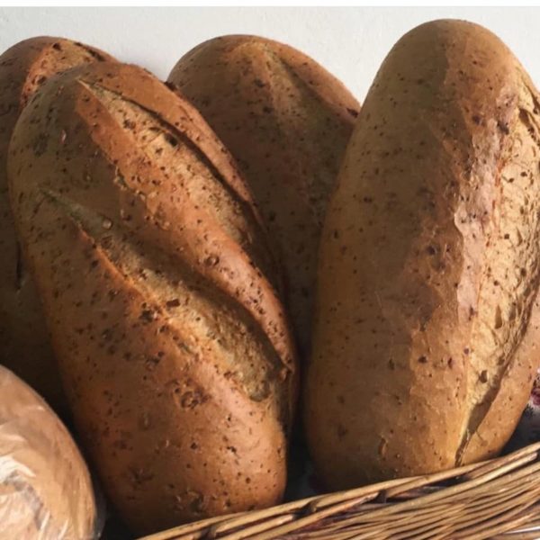 Pan con semillas de chía en Panadería Almagro Arroyo del Ojanco