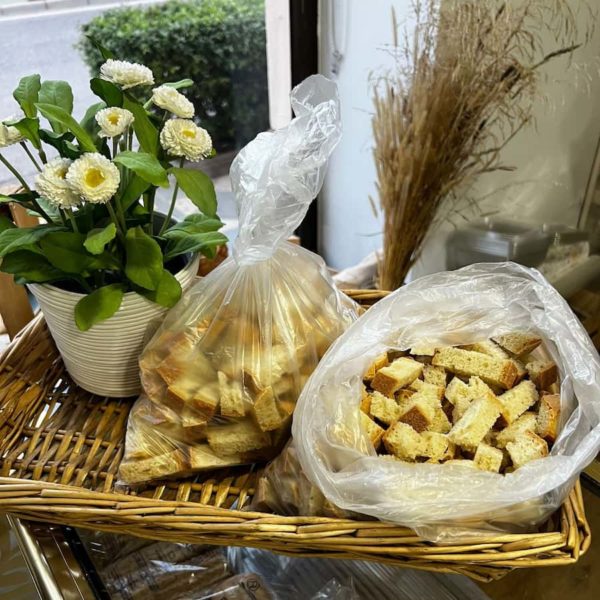 Pan cortijero horno de leña tradicional para migas