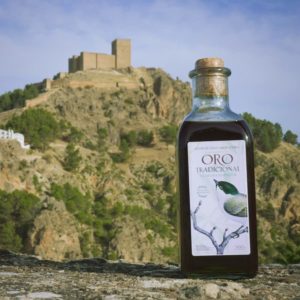 Aceite de Oliva Virgen Extra cosecha temprana 2022 de olivar de montaña Sierra de Segura Jaén Oro Tradicional