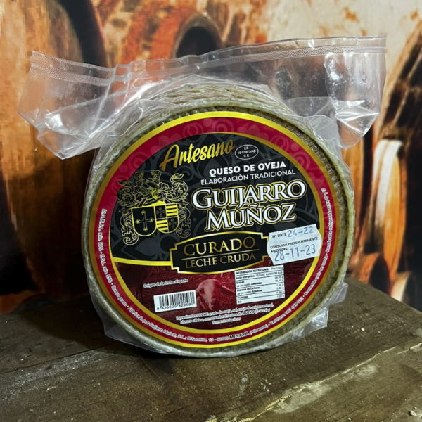 Comprar online queso manchego de oveja de leche cruda Guijarro Muñoz en Panadería Almagro Jaén