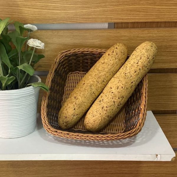 Pan de fibra verde horneado a leña en Panadería Almagro de Arroyo del Ojanco Jaén