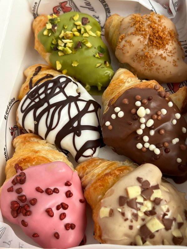 Caja sorpresa de 6 mini croissants